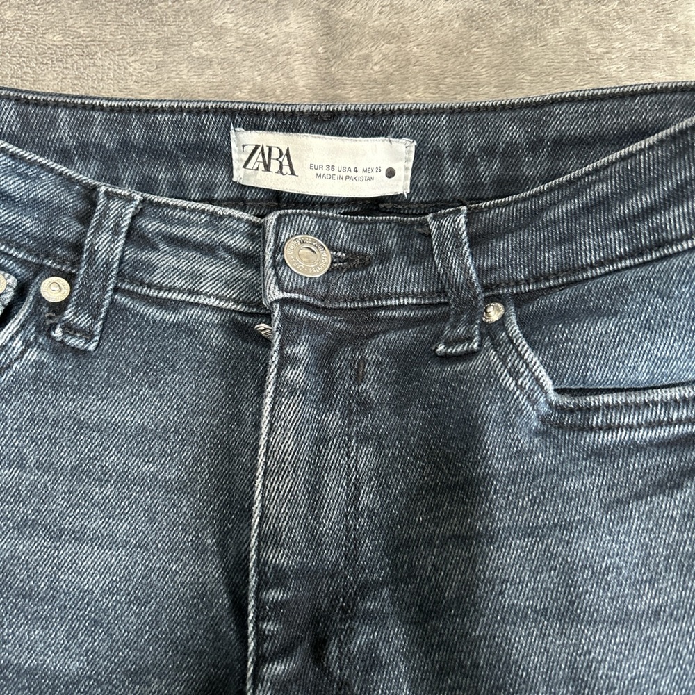 Zara womens Dark Blue Slim Jeans